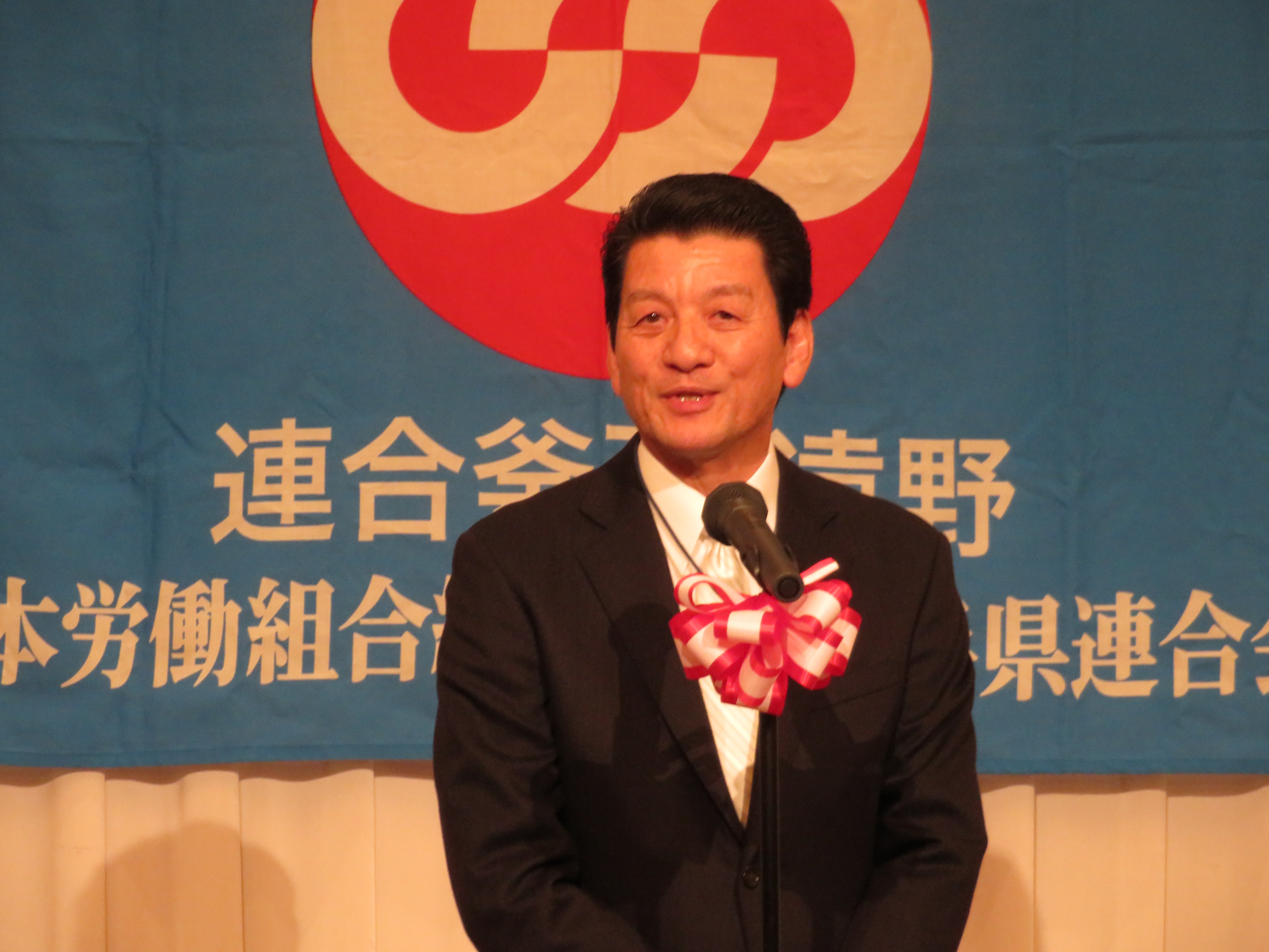 受賞者を代表して元釜石地区協議長・佐々木雄治さんから謝辞をいただく