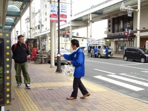 20161028ビラ配り