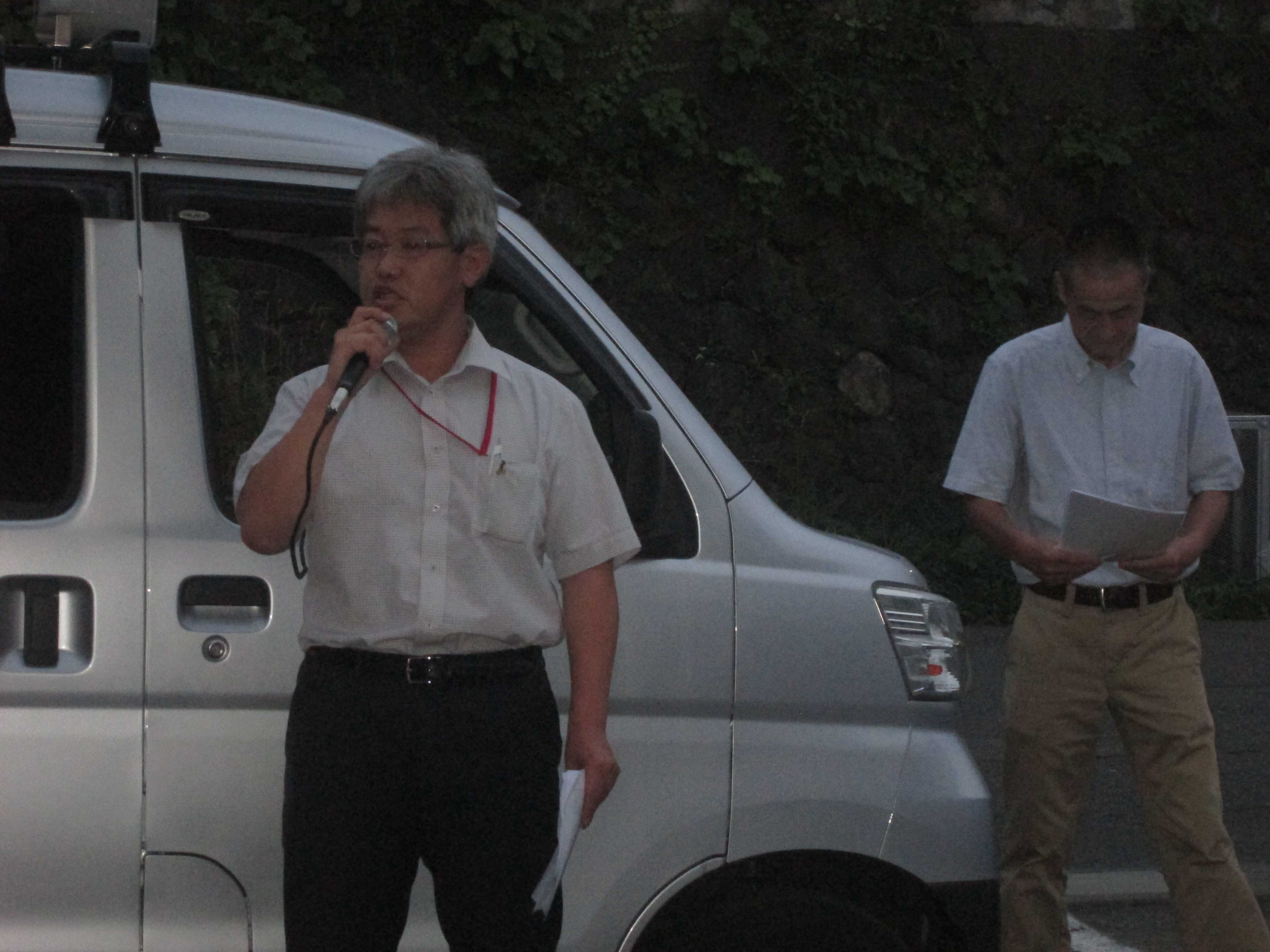 釜石地区集会であいさつする大和田議長